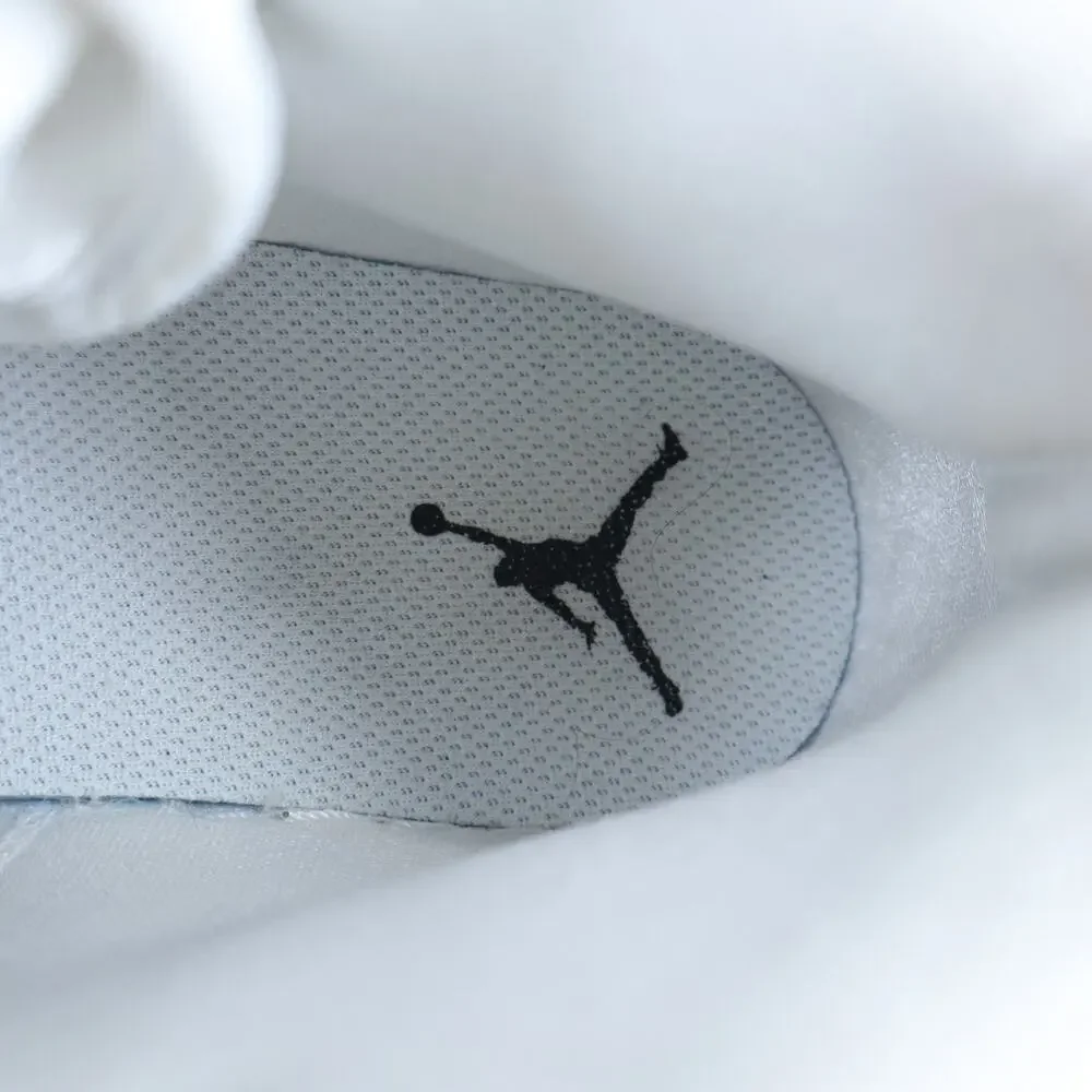 Nike Air Jordan 1 Mid Sneakers Triple White Leather Rubber Active Women's 7